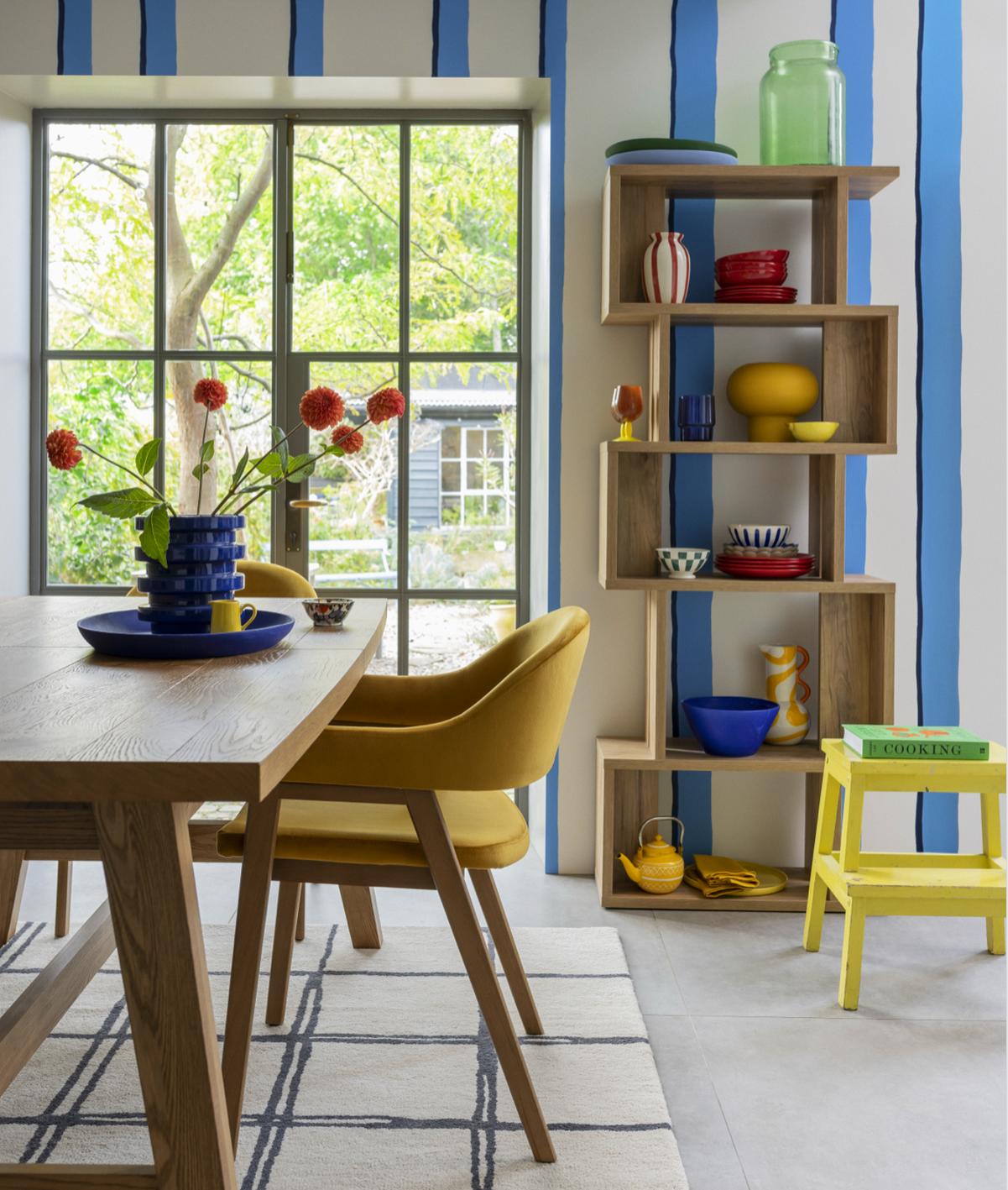 12122_ORGANIC ARTICLE_SS25 Artfully Abstract_5